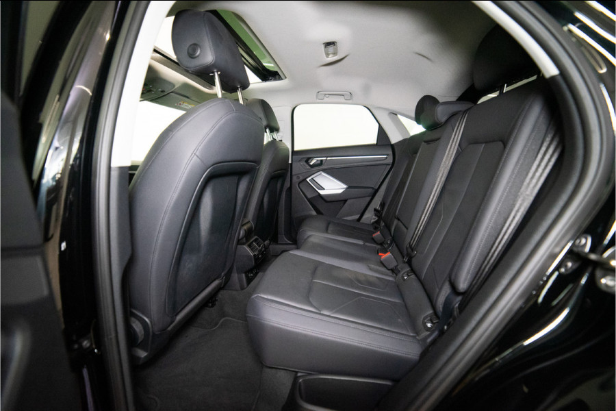 Audi Q3 Sportback 45 TFSI e Edition 245PK | Pano | 360 | Carplay | Matrix | Keyless | 12 MND Garantie