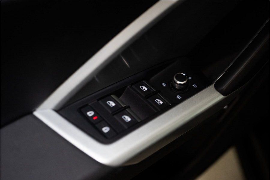 Audi Q3 Sportback 45 TFSI e Edition 245PK | Pano | 360 | Carplay | Matrix | Keyless | 12 MND Garantie