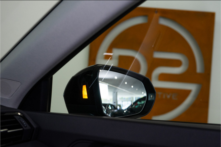 Audi Q3 Sportback 45 TFSI e Edition 245PK | Pano | 360 | Carplay | Matrix | Keyless | 12 MND Garantie