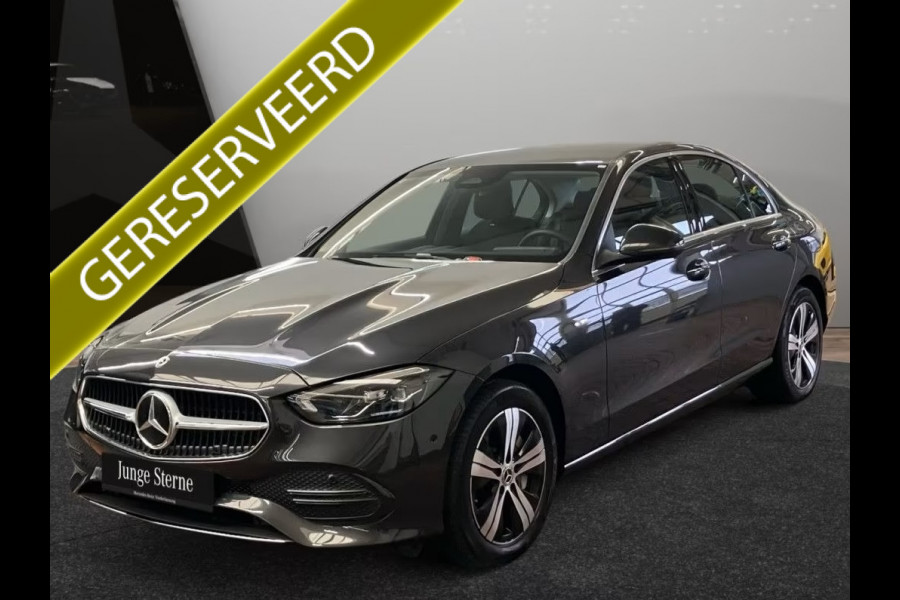 Mercedes-Benz C-Klasse 300e AVANTGARDE ** HIGH LED, NAVI+, MEMORY, VERW. STUUR, SPIEGEL-PACK ** 1e EIG - Ex MB-AG - € 19.200,= onder NP ** ** INFORMEER OOK NAAR ONZE AANTREKKELIJKE FINANCIAL-LEASE TARIEVEN **