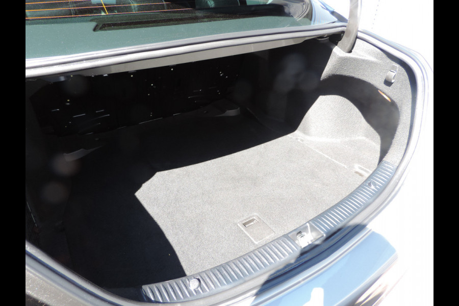 Mercedes-Benz C-Klasse 180 Business Solution Plus Upgrade Edition