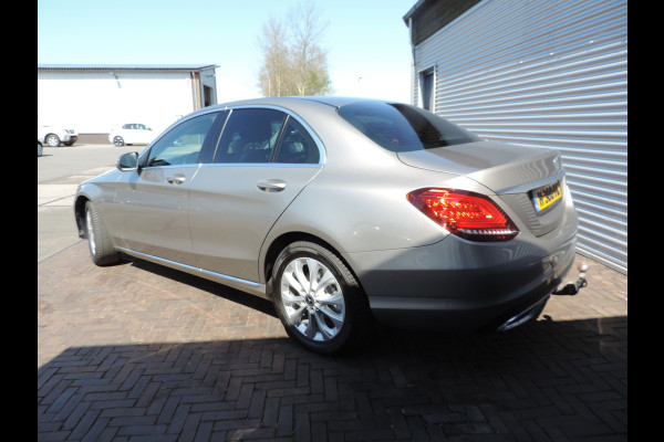 Mercedes-Benz C-Klasse 180 Business Solution Plus Upgrade Edition