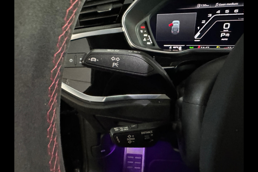 Audi RSQ3 Sportback 2.5 TFSI Pano|Memory|B&O|Trekhaak|Sfeer