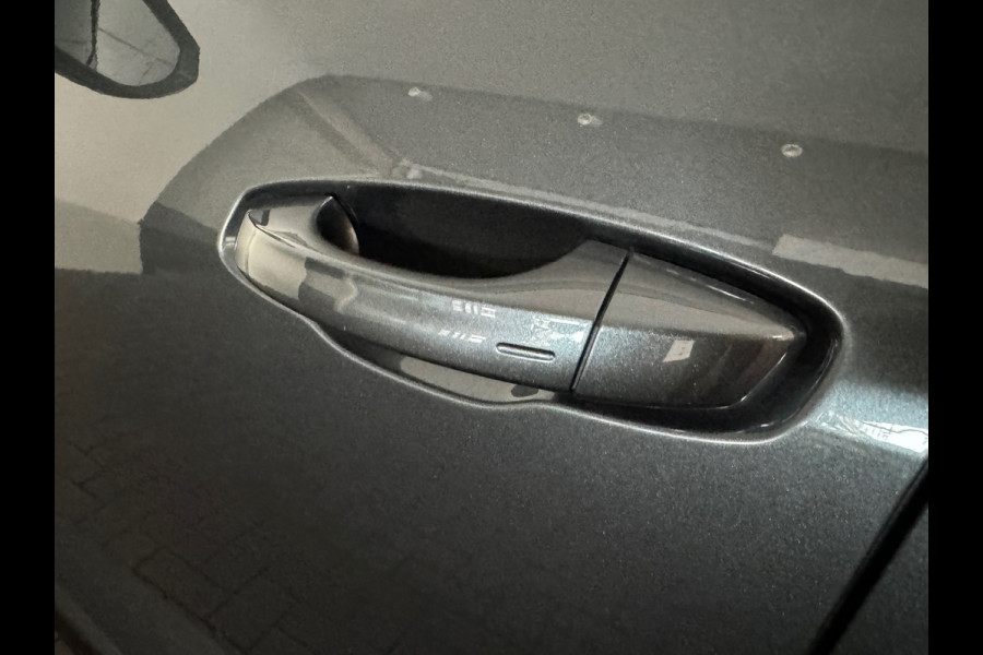 Audi RSQ3 Sportback 2.5 TFSI Pano|Memory|B&O|Trekhaak|Sfeer