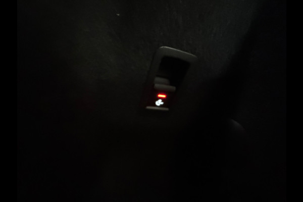 Audi RSQ3 Sportback 2.5 TFSI Pano|Memory|B&O|Trekhaak|Sfeer