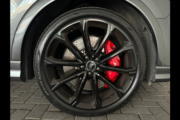 Audi RSQ3 Sportback 2.5 TFSI Pano|Memory|B&O|Trekhaak|Sfeer
