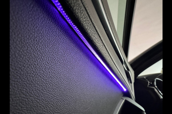 Audi RSQ3 Sportback 2.5 TFSI Pano|Memory|B&O|Trekhaak|Sfeer