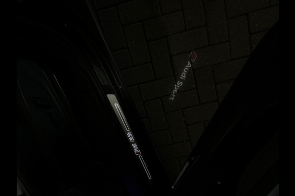 Audi RSQ3 Sportback 2.5 TFSI Pano|Memory|B&O|Trekhaak|Sfeer