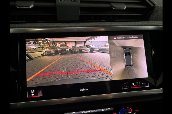 Audi RSQ3 Sportback 2.5 TFSI Pano|Memory|B&O|Trekhaak|Sfeer