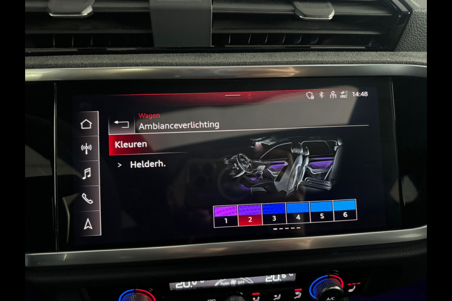 Audi RSQ3 Sportback 2.5 TFSI Pano|Memory|B&O|Trekhaak|Sfeer