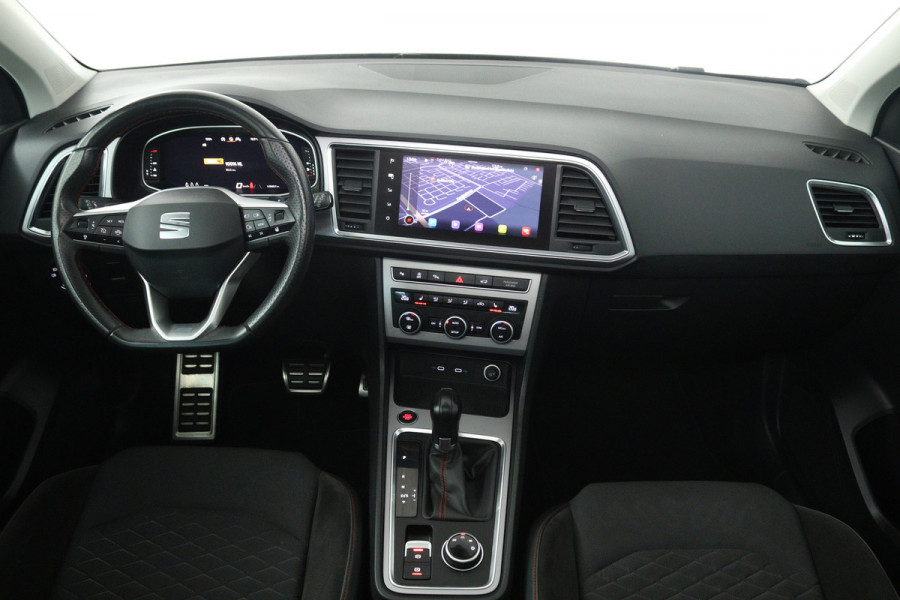 Seat Ateca 1.5 TSI FR Business Intense (PANORAMADAK, STOEL/STUUR VERWARMING, DIGITALE COCKPIT, CAMERA, CRUISE ADPATIEF)