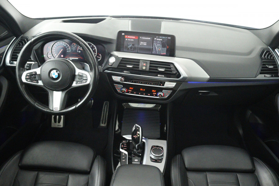 BMW X3 XDrive30i High Executive (PANORAMADAK, TREKHAAK, STOELVERWARMING, CAMERA, ELEKTR STOELEN, DEALER ONDERHOUDEN)
