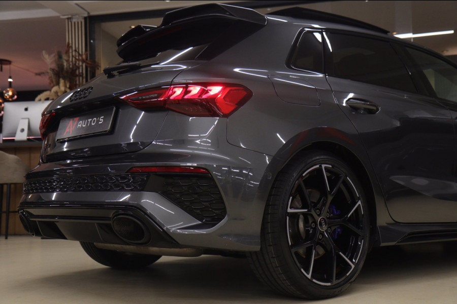 Audi A3 Sportback 2.5 TFSI RS 3 quattro HULK PANO/KERAMISCH/B&O/HUD/CARBONSPOILER/VOL