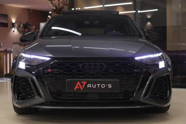 Audi A3 Sportback 2.5 TFSI RS 3 quattro HULK PANO/KERAMISCH/B&O/HUD/CARBONSPOILER/VOL