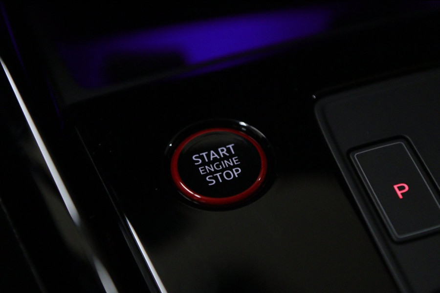 Audi A3 Sportback 2.5 TFSI RS 3 quattro HULK PANO/KERAMISCH/B&O/HUD/CARBONSPOILER/VOL