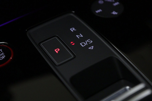 Audi A3 Sportback 2.5 TFSI RS 3 quattro HULK PANO/KERAMISCH/B&O/HUD/CARBONSPOILER/VOL