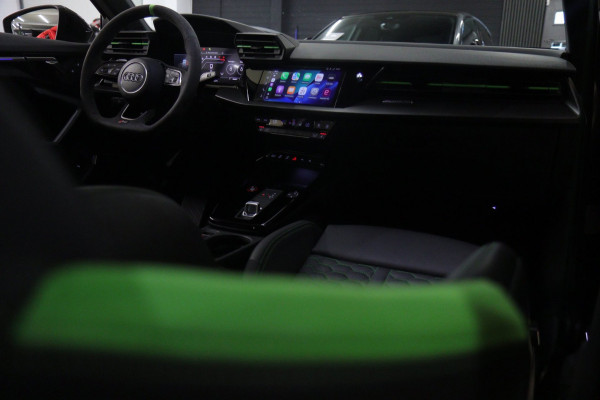 Audi A3 Sportback 2.5 TFSI RS 3 quattro HULK PANO/KERAMISCH/B&O/HUD/CARBONSPOILER/VOL