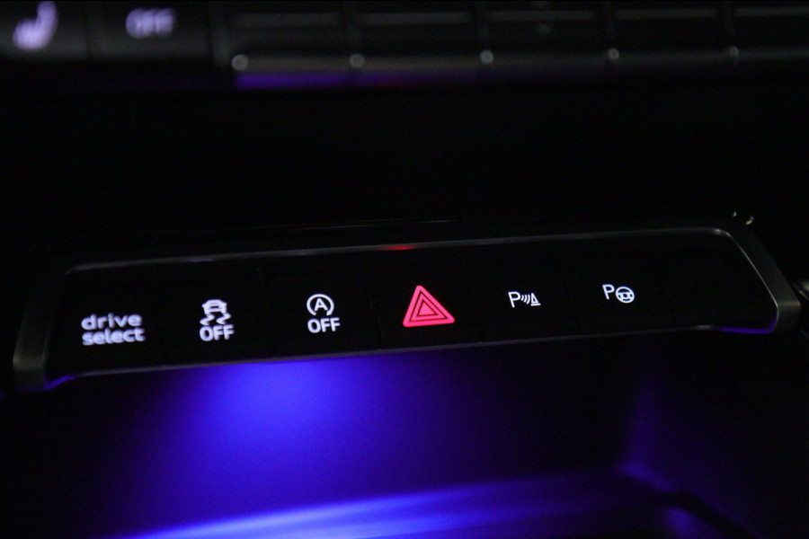 Audi A3 Sportback 2.5 TFSI RS 3 quattro HULK PANO/KERAMISCH/B&O/HUD/CARBONSPOILER/VOL