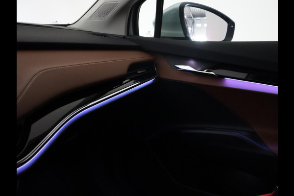 Škoda ENYAQ iV 60 + LEDER | PANORAMA | ELEK. TREKHAAK | | HEAD-UP | CARPLAY | SFEERVERLICHTING