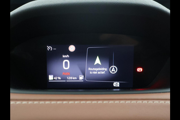 Škoda ENYAQ iV 60 + LEDER | PANORAMA | ELEK. TREKHAAK | | HEAD-UP | CARPLAY | SFEERVERLICHTING