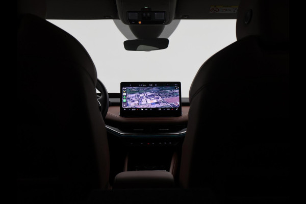 Škoda ENYAQ iV 60 + LEDER | PANORAMA | ELEK. TREKHAAK | | HEAD-UP | CARPLAY | SFEERVERLICHTING