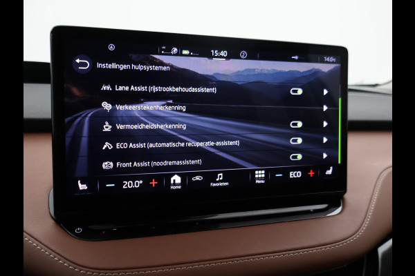 Škoda ENYAQ iV 60 + LEDER | PANORAMA | ELEK. TREKHAAK | | HEAD-UP | CARPLAY | SFEERVERLICHTING