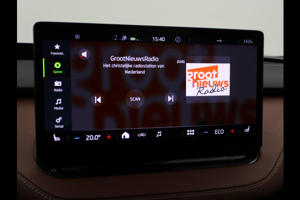 Škoda ENYAQ iV 60 + LEDER | PANORAMA | ELEK. TREKHAAK | | HEAD-UP | CARPLAY | SFEERVERLICHTING