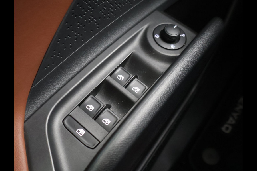 Škoda ENYAQ iV 60 + LEDER | PANORAMA | ELEK. TREKHAAK | | HEAD-UP | CARPLAY | SFEERVERLICHTING