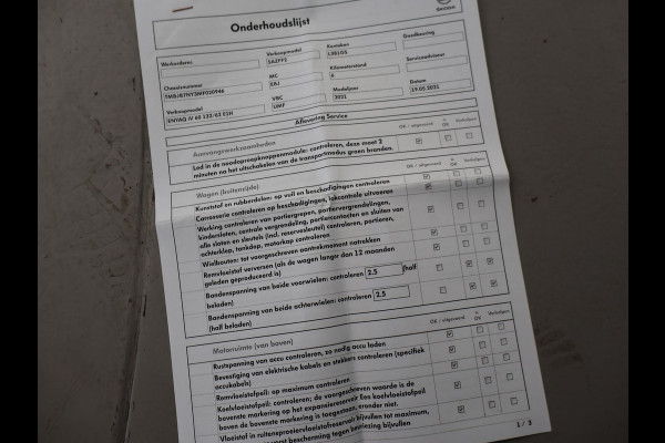 Škoda ENYAQ iV 60 + LEDER | PANORAMA | ELEK. TREKHAAK | | HEAD-UP | CARPLAY | SFEERVERLICHTING