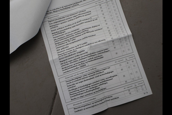 Škoda ENYAQ iV 60 + LEDER | PANORAMA | ELEK. TREKHAAK | | HEAD-UP | CARPLAY | SFEERVERLICHTING