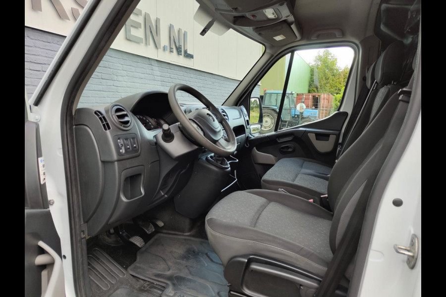 Opel Movano 2.3CDTI 146PK Bi-Turbo L2H2 3-Persoons Airco Cruise Trekhaak Pdc Schuifdeur ESP Bluetooth Betonplex Vloer Wandbetimmering EURO6 2.500KG Trekgewicht