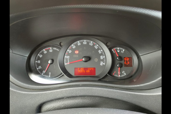 Opel Movano 2.3CDTI 146PK Bi-Turbo L2H2 3-Persoons Airco Cruise Trekhaak Pdc Schuifdeur ESP Bluetooth Betonplex Vloer Wandbetimmering EURO6 2.500KG Trekgewicht