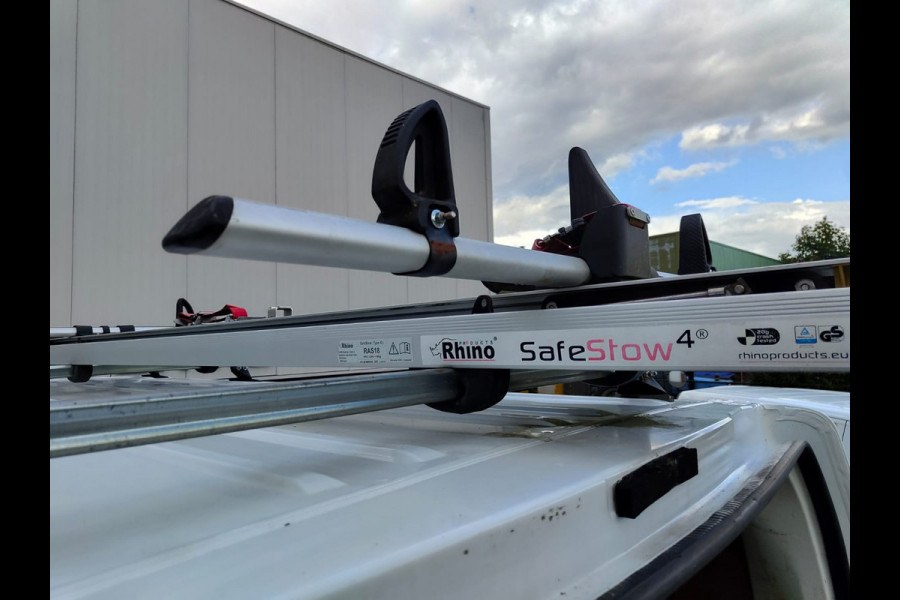 Opel Movano 2.3CDTI 146PK Bi-Turbo L2H2 3-Persoons Airco Cruise Trekhaak Pdc Schuifdeur ESP Bluetooth Betonplex Vloer Wandbetimmering EURO6 2.500KG Trekgewicht