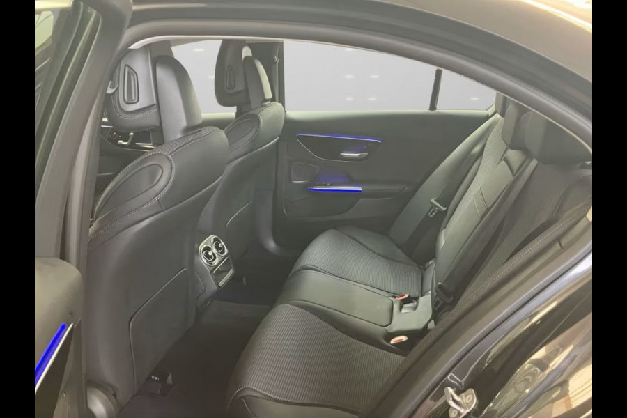 Mercedes-Benz C-Klasse 300e AVANTGARDE ** HIGH LED, NAVI+, MEMORY, VERW. STUUR, SPIEGEL-PACK ** 1e EIG - Ex MB-AG - € 19.200,= onder NP ** ** INFORMEER OOK NAAR ONZE AANTREKKELIJKE FINANCIAL-LEASE TARIEVEN **