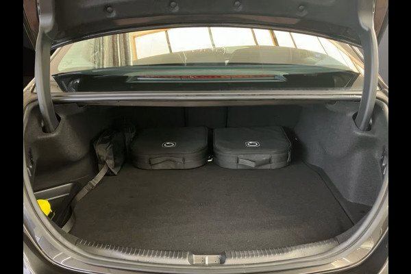 Mercedes-Benz C-Klasse 300e AVANTGARDE ** HIGH LED, NAVI+, MEMORY, VERW. STUUR, SPIEGEL-PACK ** 1e EIG - Ex MB-AG - € 19.200,= onder NP ** ** INFORMEER OOK NAAR ONZE AANTREKKELIJKE FINANCIAL-LEASE TARIEVEN **