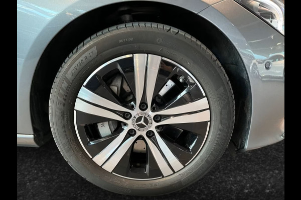 Mercedes-Benz C-Klasse 300e AVANTGARDE ** HIGH LED, NAVI+, MEMORY, VERW. STUUR, SPIEGEL-PACK ** 1e EIG - Ex MB-AG - € 19.200,= onder NP ** ** INFORMEER OOK NAAR ONZE AANTREKKELIJKE FINANCIAL-LEASE TARIEVEN **