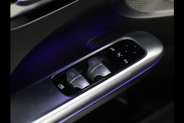 Mercedes-Benz C-Klasse 200 Launch Edition AMG Line [SCHUIFKANTELDAK, BURMESTER, HEAD-UP, SFEERVERLICHTING, MEMORY SEATS, 360 CAMERA, STOELVERWARMING, ADAPTIVE CRUISE, VOL LEDER, CLIMATE, NIEUWSTAAT]