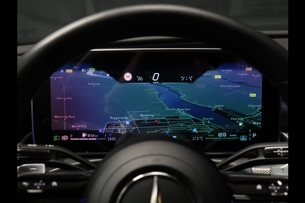 Mercedes-Benz C-Klasse 200 Launch Edition AMG Line [SCHUIFKANTELDAK, BURMESTER, HEAD-UP, SFEERVERLICHTING, MEMORY SEATS, 360 CAMERA, STOELVERWARMING, ADAPTIVE CRUISE, VOL LEDER, CLIMATE, NIEUWSTAAT]