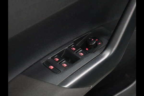 Volkswagen Polo 1.0 TSI Highline [DIGITAL DASH, APPLE CARPLAY, ANDROID, ADAPTIVE CRUISE, CAMERA, PDC V+A, NAVIGATIE, AIRCO, NIEUWSTAAT]