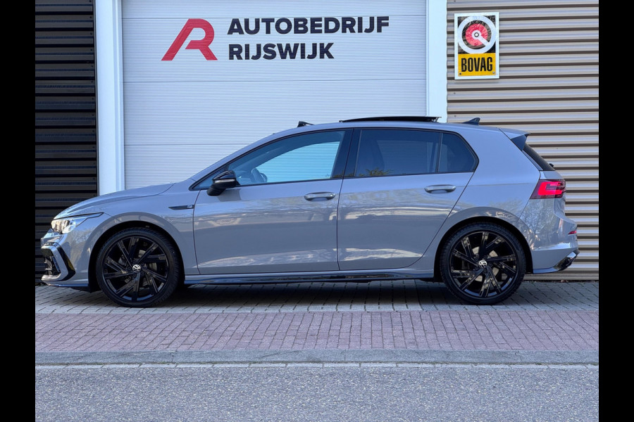 Volkswagen Golf 1.5 eTSI R-Line Pano/Matrix/Camera