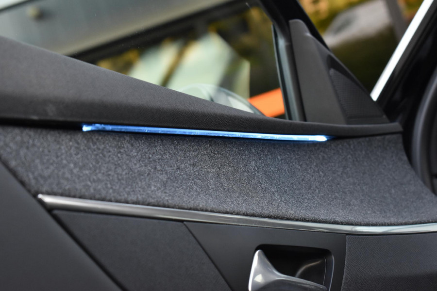 Peugeot 5008 1.6 e-THP GT-Line Pano Lane Camera 7P