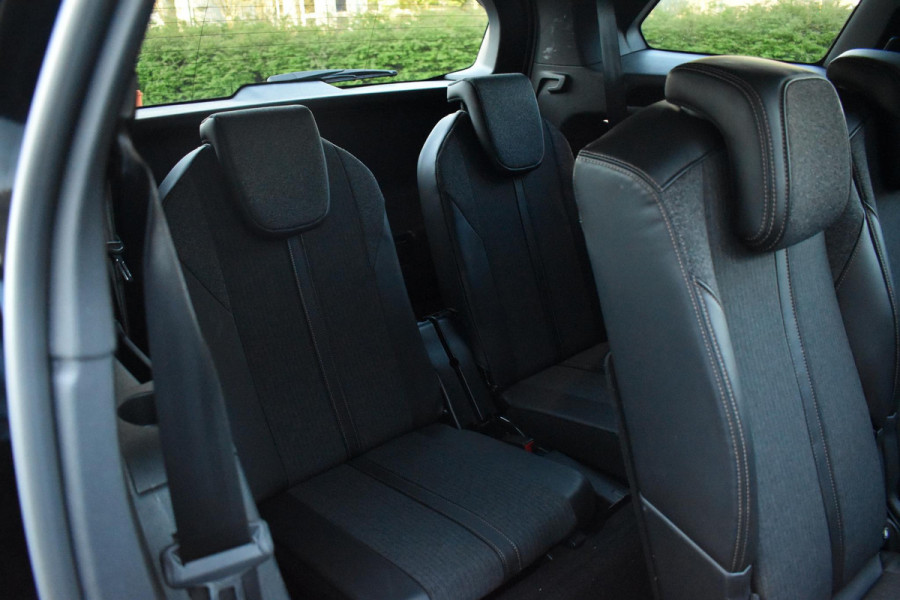Peugeot 5008 1.6 e-THP GT-Line Pano Lane Camera 7P