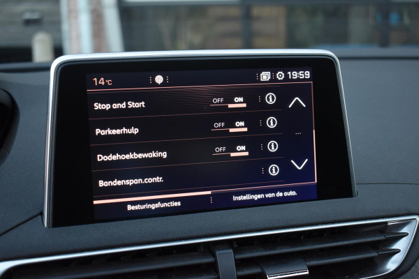 Peugeot 5008 1.6 e-THP GT-Line Pano Lane Camera 7P