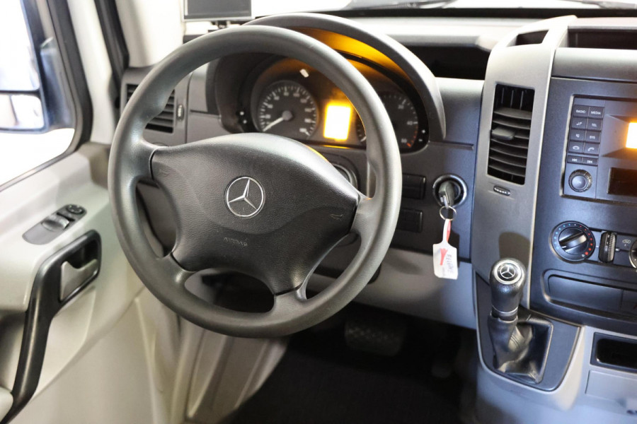 Mercedes-Benz Sprinter L3H2 AUTOMAAT POST NL SCHAPPEN EURO 6