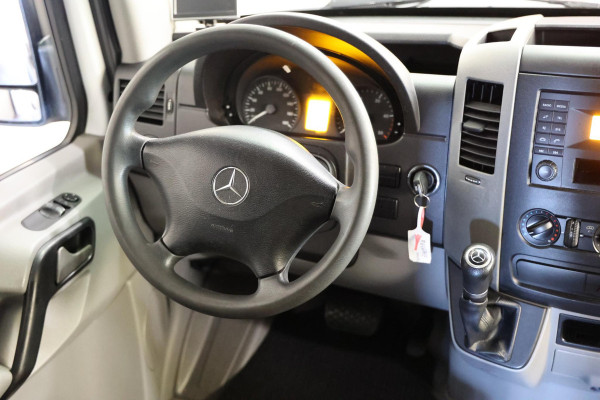 Mercedes-Benz Sprinter L3H2 AUTOMAAT POST NL SCHAPPEN EURO 6