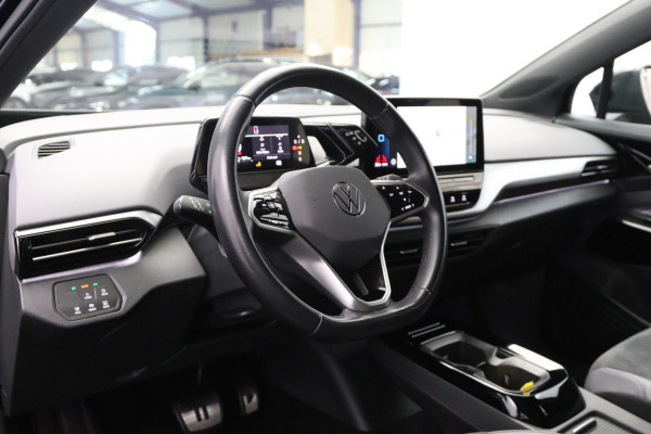Volkswagen ID.4 Pro 77 kWh, Leder-Alcantara, Trekhaak, Carplay, Camera