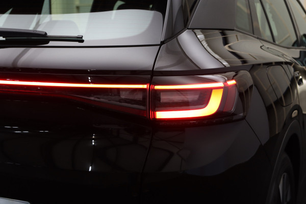 Volkswagen ID.4 Pro 77 kWh, Leder-Alcantara, Trekhaak, Carplay, Camera