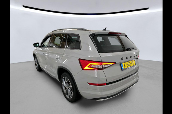 Škoda Kodiaq 1.5 TSI DSG Sportline Business | Trekhaak | Matrix-LED | Camera | Navi | Memory