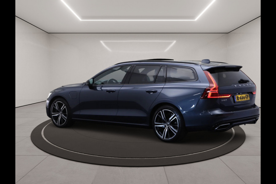 Volvo V60 2.0 T8 Twin Engine AWD 390 PK R-Design PHEV, Panoramadak, LED, 19" LM, Memory