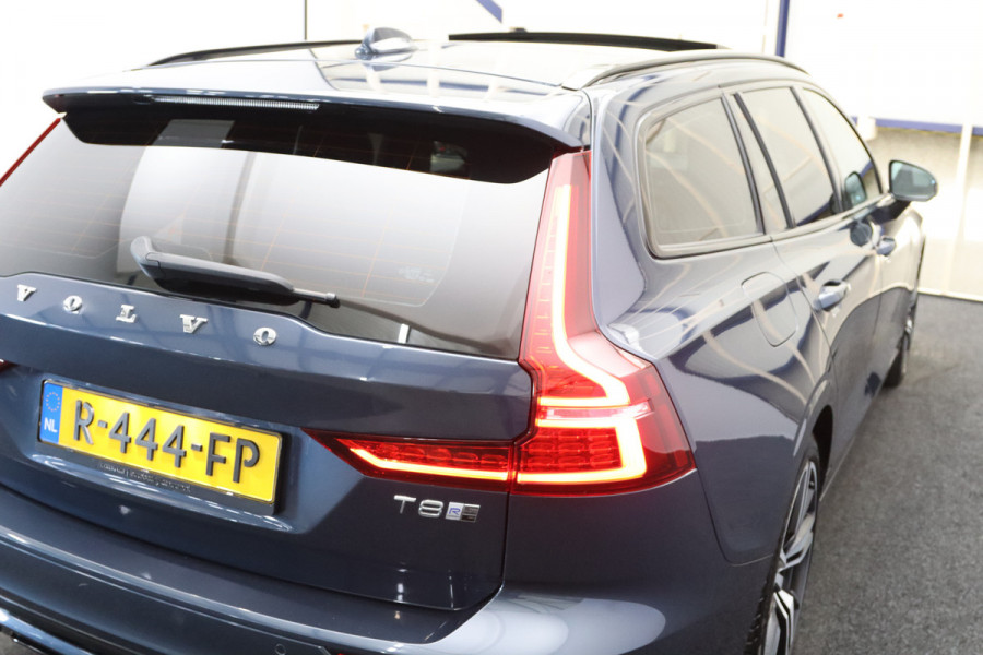 Volvo V60 2.0 T8 Twin Engine AWD 390 PK R-Design PHEV, Panoramadak, LED, 19" LM, Memory